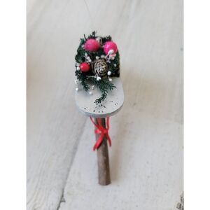 Mailbox Mistletoe Pinecone bow ornament Xmas decor